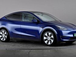 Blue Used 2022 Tesla Model Y Long Range AWD SUV | £21,198 (Fair price)