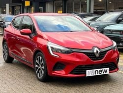 Special renault id flame red Used 2022 Renault Clio V Dynamique Hatchback | £11,622 (Good price)