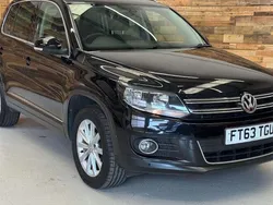 Black Used 2014 VW Tiguan SE SUV | £8,750 (Fair price)