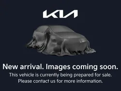 Silver Used 2017 Kia Venga 2 Hatchback | £9,806 (Fair price)
