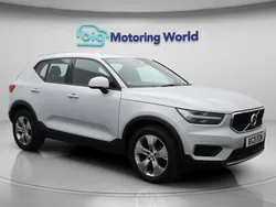 Silver Used 2021 Volvo XC40 Momentum SUV | £15,850 (Fair price)