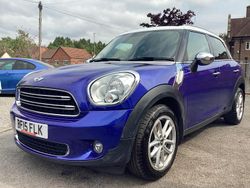 Blue Used 2015 Mini Cooper D Countryman SUV | £7,499 (Fair price)