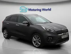 Grey Used 2022 Kia Niro 3 SUV | £14,900 (Fair price)