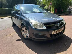 Blue Used 2009 Vauxhall Astra Active Hatchback | £995 (Fair price)