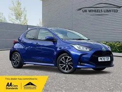 Blue Used 2020 Toyota Yaris Hybrid Design Hatchback | £12,990 (Fair price)