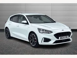 Frozen white Used 2021 Ford Focus ST-Line X Hatchback | £13,990 (Good price)