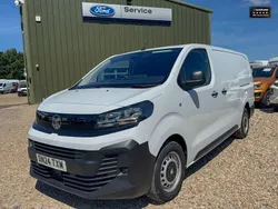 White Used 2024 Vauxhall Vivaro S Van | £20,494 (A bit pricey)