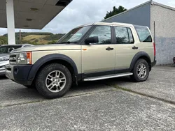 Gold Used 2009 Land Rover Discovery 4 SUV | £8,995 (Expensive)
