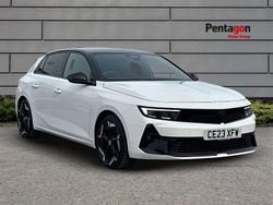 White Used 2023 Vauxhall Astra GSe Hatchback | £19,798 (Fair price)