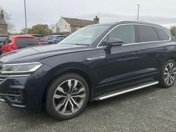 Blue Used 2019 VW Touareg R-line SUV | £25,980 (Fair price)