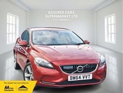 Red Used 2014 Volvo V40 SE Hatchback | £8,485 (Good price)