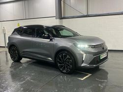 Grey/black Used 2025 Renault Scénic Esprit Alpine MPV | £27,998 (Super price)