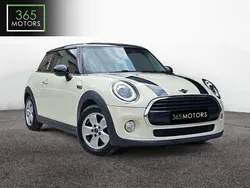 White Used 2018 Mini Cooper D Hatch Hatchback | £5,990 (Fair price)
