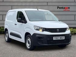 White Used 2023 Peugeot Partner Premium Van | £16,984