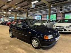 Blue Used 1998 VW Polo S Hatchback | £2,990