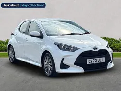 White Used 2022 Toyota Yaris Hybrid Hatchback | £15,529 (Good price)