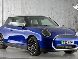 Blue New 2025 Mini Cooper Exclusive Hatchback | £26,700