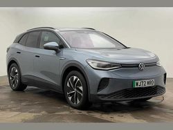Blue Used 2022 VW ID.4 Pro Performance SUV | £20,300 (Fair price)