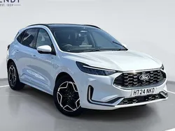 Used 2025 Ford Kuga ST-Line X SUV | £27,999 (Expensive)