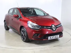 Red Used 2017 Renault Clio IV Signature Hatchback | £7,500 (Fair price)