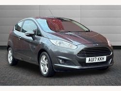 Grey Used 2017 Ford Fiesta Zetec Hatchback | £6,695 (Good price)