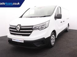 White Used 2024 Renault Trafic Van | £19,795 (Fair price)