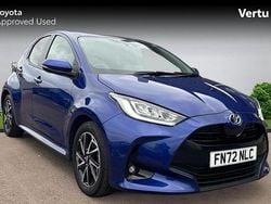 Blue Used 2022 Toyota Yaris Hybrid Design Hatchback | £16,770 (Fair price)