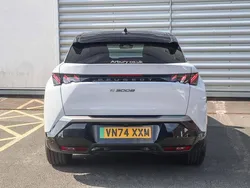White Used 2024 Peugeot e-3008 GT SUV | £39,325