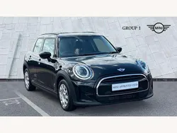 Black Used 2022 Mini ONE Classic Hatchback | £17,475 (Fair price)