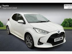 Used 2025 Toyota Yaris Hybrid Hatchback | £18,933 (Fair price)