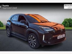 Used 2025 Toyota Yaris Hybrid Design Estate | £20,890 (Good price)