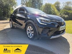 Black Used 2020 Renault Captur Iconic SUV | £9,764 (Fair price)