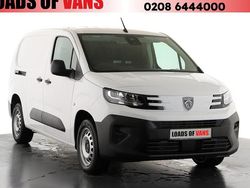 White New 2024 Peugeot Partner S MPV | £15,490 (Fair price)