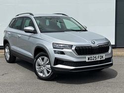 Brilliant silver metallic Used 2025 Skoda Karoq SE SUV | £23,350 (A bit pricey)