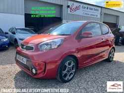 Red Used 2016 Kia Picanto 2 Hatchback | £5,995 (A bit pricey)