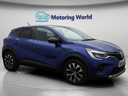 Blue Used 2022 Renault Captur Evolution SUV | £12,200 (Fair price)