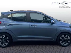 Blue Used 2023 Hyundai i10 Advanced Hatchback | £14,826 (Fair price)