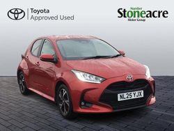 Red Used 2025 Toyota Yaris Hybrid Design Hatchback | £20,250 (Good price)