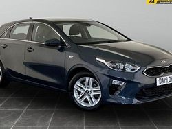 Used 2021 Kia Ceed Hatchback | £7,995 (Good price)