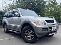 Silver Used 2015 Mitsubishi Shogun SUV | £4,995 (Super price)