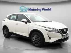 White Used 2022 Nissan Qashqai Acenta Premium SUV | £13,400 (Good price)