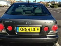 Used 2000 Lexus IS200 Sedan | £1,195