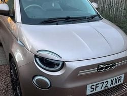 Used 2025 Fiat 500e La Prima Hatchback | £17,199 (Good price)