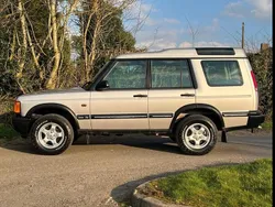 Silver Used 2001 Land Rover Discovery 2 SUV | £7,999 (A bit pricey)