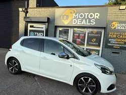 White Used 2019 Peugeot 208 S Hatchback | £7,495 (Fair price)