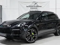Black Used 2021 Porsche Cayenne SUV | £43,980 (Super price)