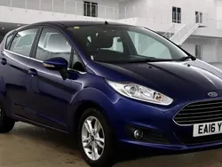 Blue Used 2016 Ford Fiesta Zetec Hatchback | £5,481 (Fair price)