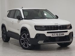 Special solid snow white New 2025 Jeep Avenger Summit SUV | £24,998 (Fair price)