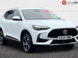 Solid white pearl Used 2023 MG HS Trophy SUV | £18,250 (Fair price)