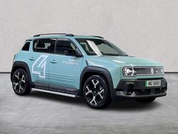 Green Used 2025 Renault R4 Komfort Hatchback | £25,995